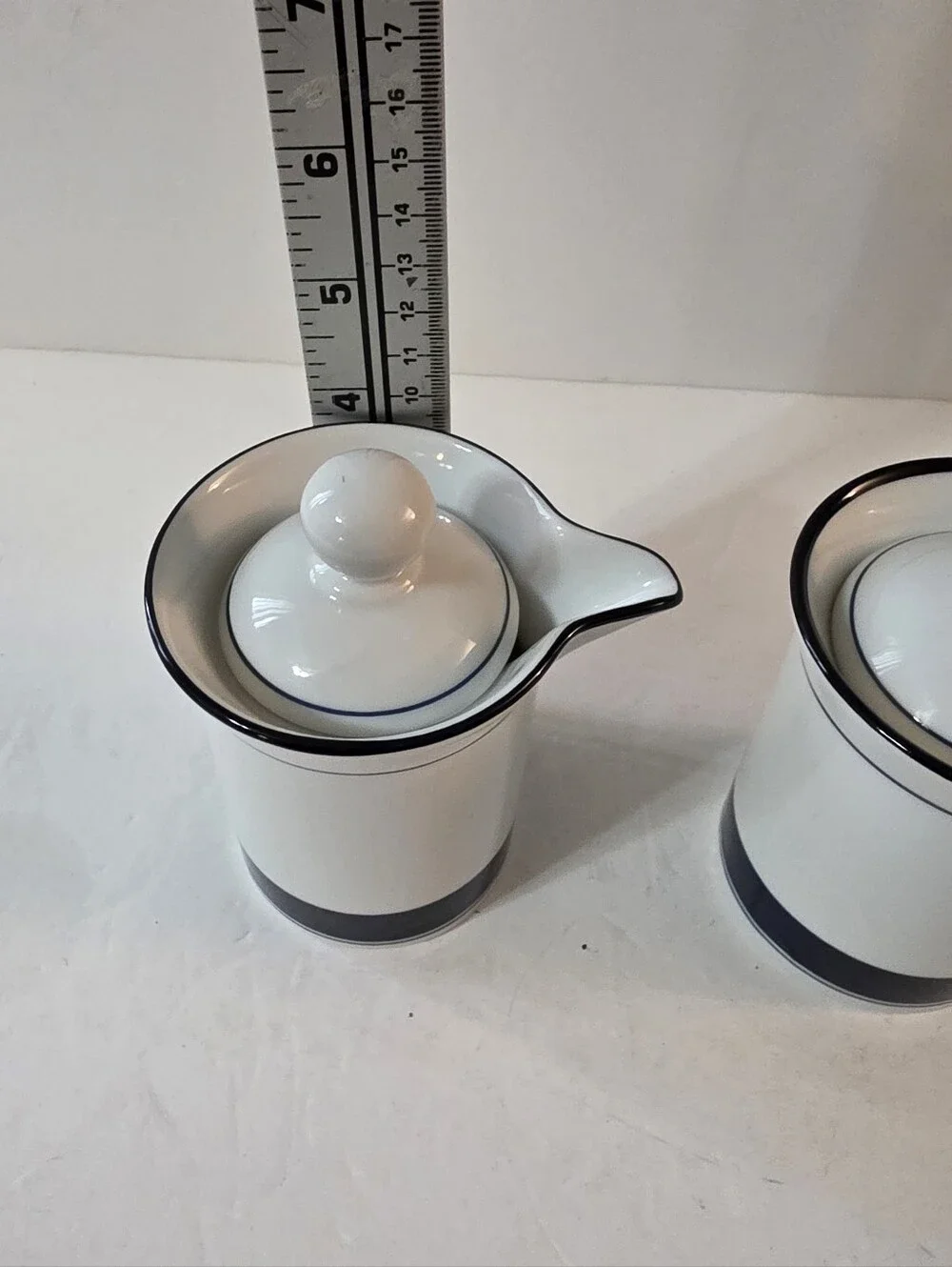 Dansk porcelain white